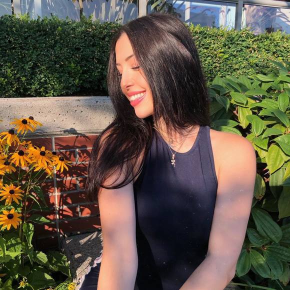 Meet your Posher, Lou - Picture 1 of 1